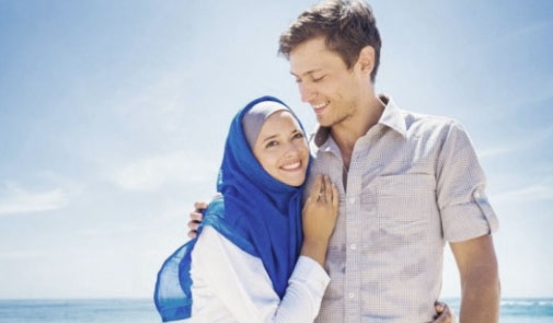 هذا أول ما يلفت نظر المرأة في الرجل